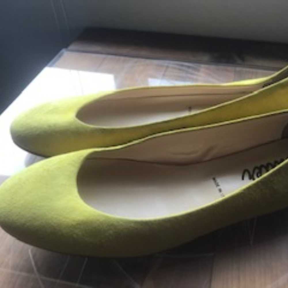 Butter Yellow Flats